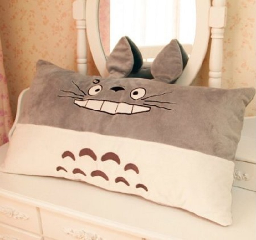 Oreiller totoro 