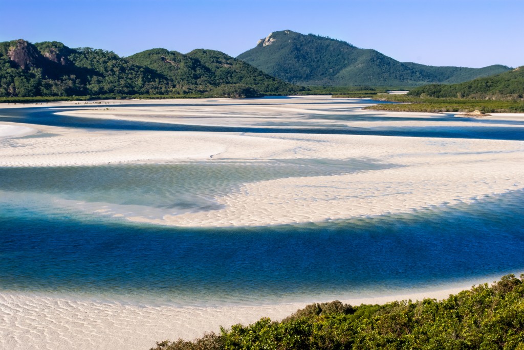 J'ai travaillé deux mois sur un bateau dans les Whitsundays Island je fais comment pour déclarer mes taxes ?