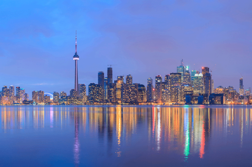 Photo panoramique de Toronto et du lac Ontario