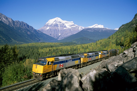 Photo d'un train au Canada en PVT
