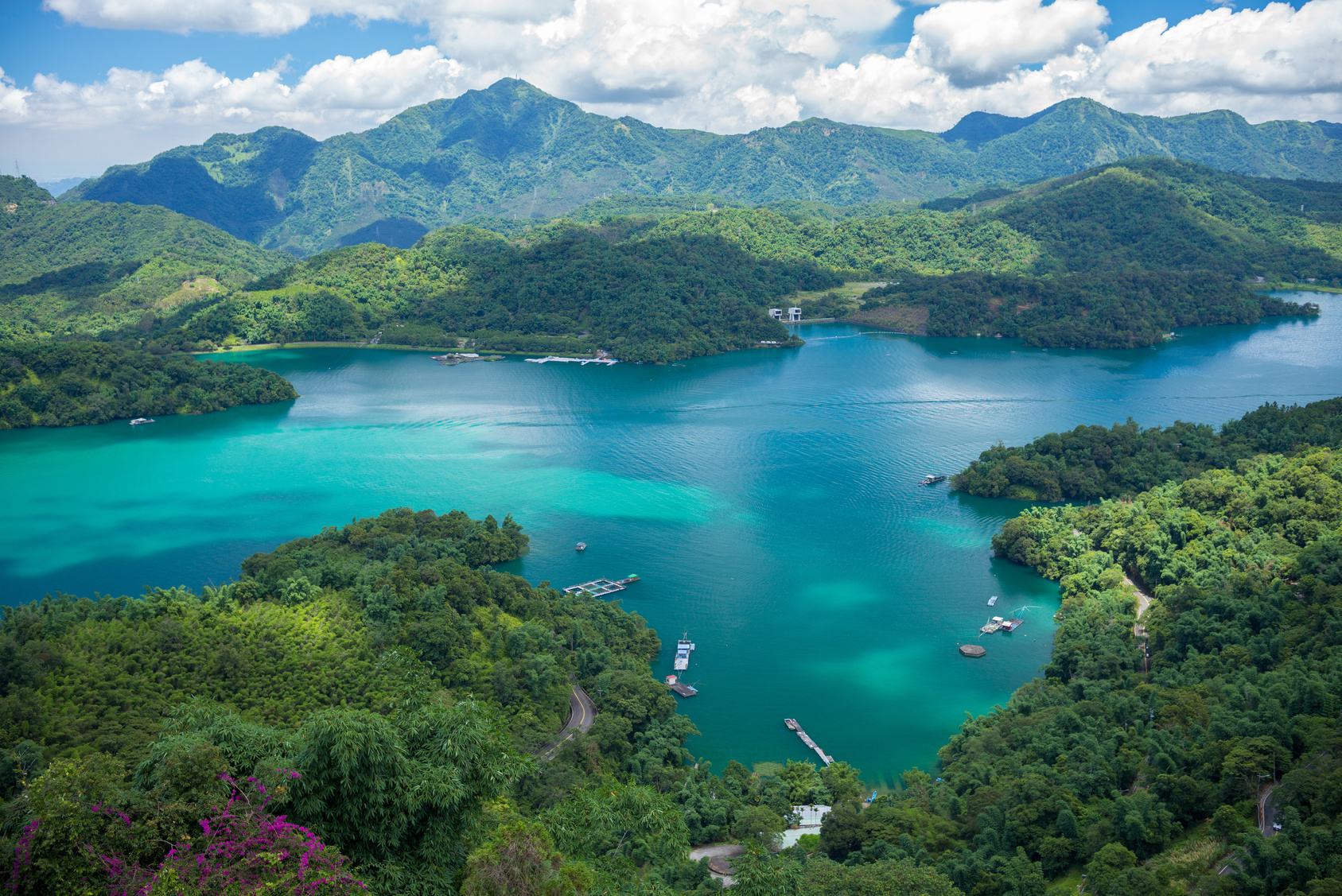 Sun Moon Lake à Nantou dans l'ile de Taiwan