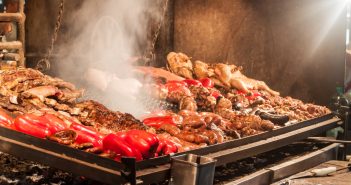 Les spécialités culinaires en Uruguay L'asado à Montevideo, cuisine en Uruguay