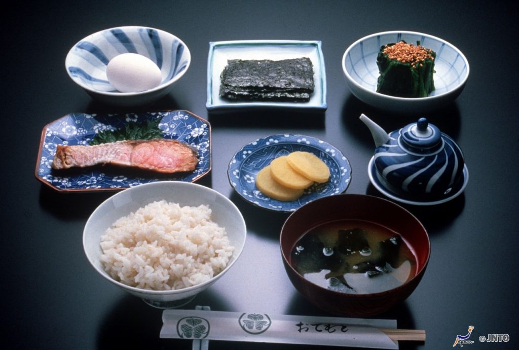 les us et coutumes japonaises à table
