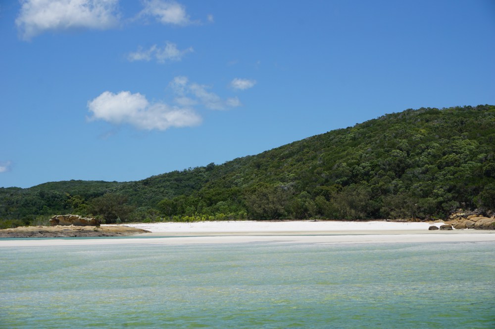 la plage de sable fin de Whitehaven Beach