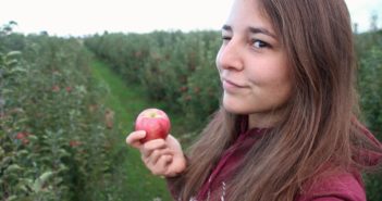 Pour prolonger son WHV, Maya a travaillé 88 jours dans les fermes Travailler dans une ferme en Australie dans la cueillette de fruits