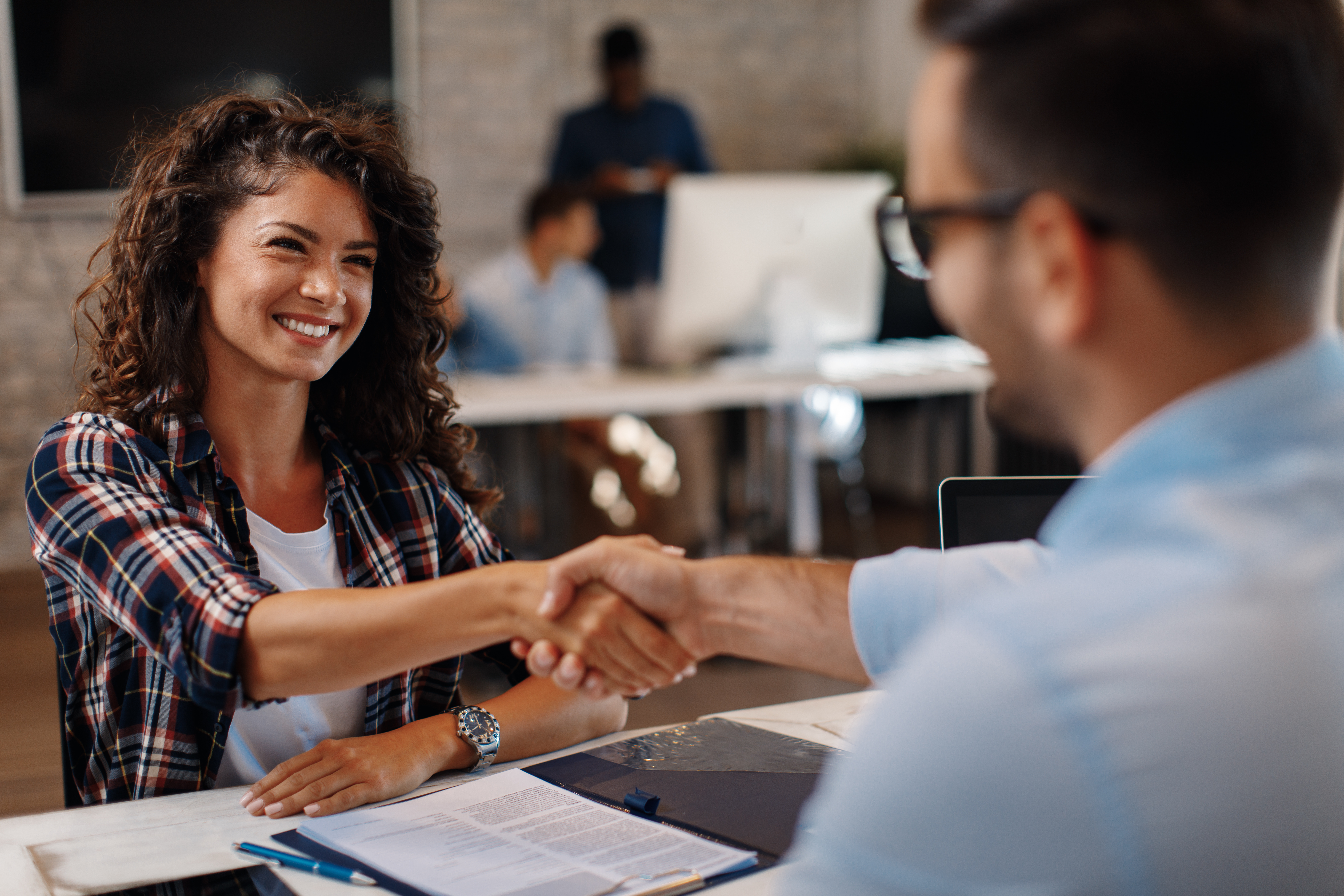 Retour en France : comment justifier une expérience PVT sur son CV ?